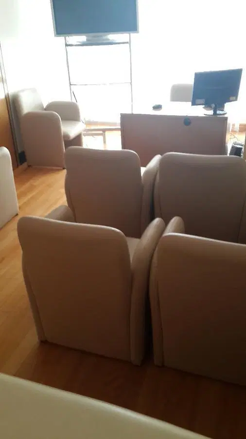 Oficina en venta impecable estado en Microcentro. Luminosa, espaciosa. Excelente ubicación. 2