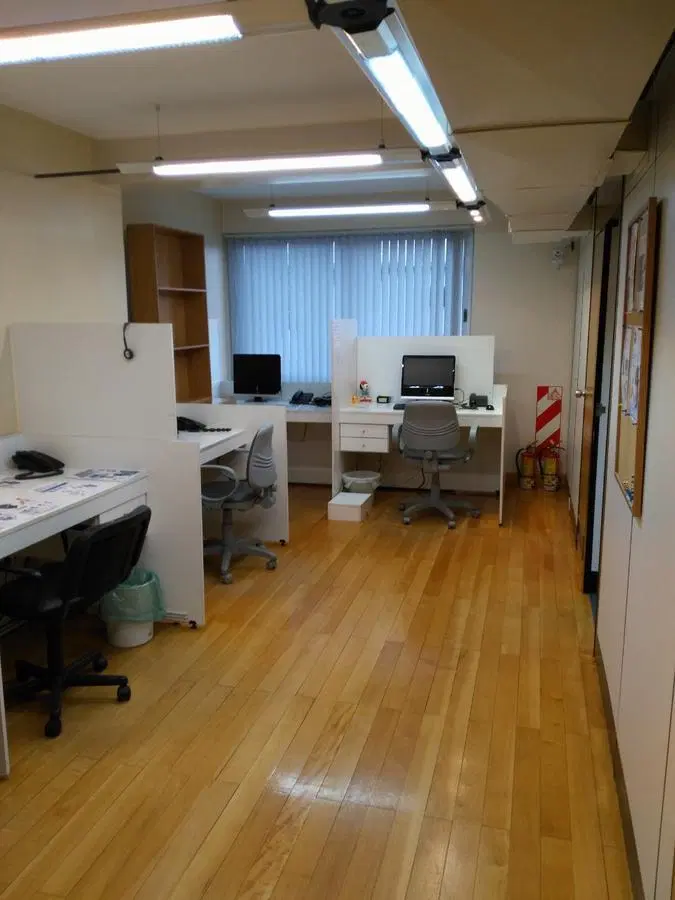 Oficina en venta impecable estado en Microcentro. Luminosa, espaciosa. Excelente ubicación. 3