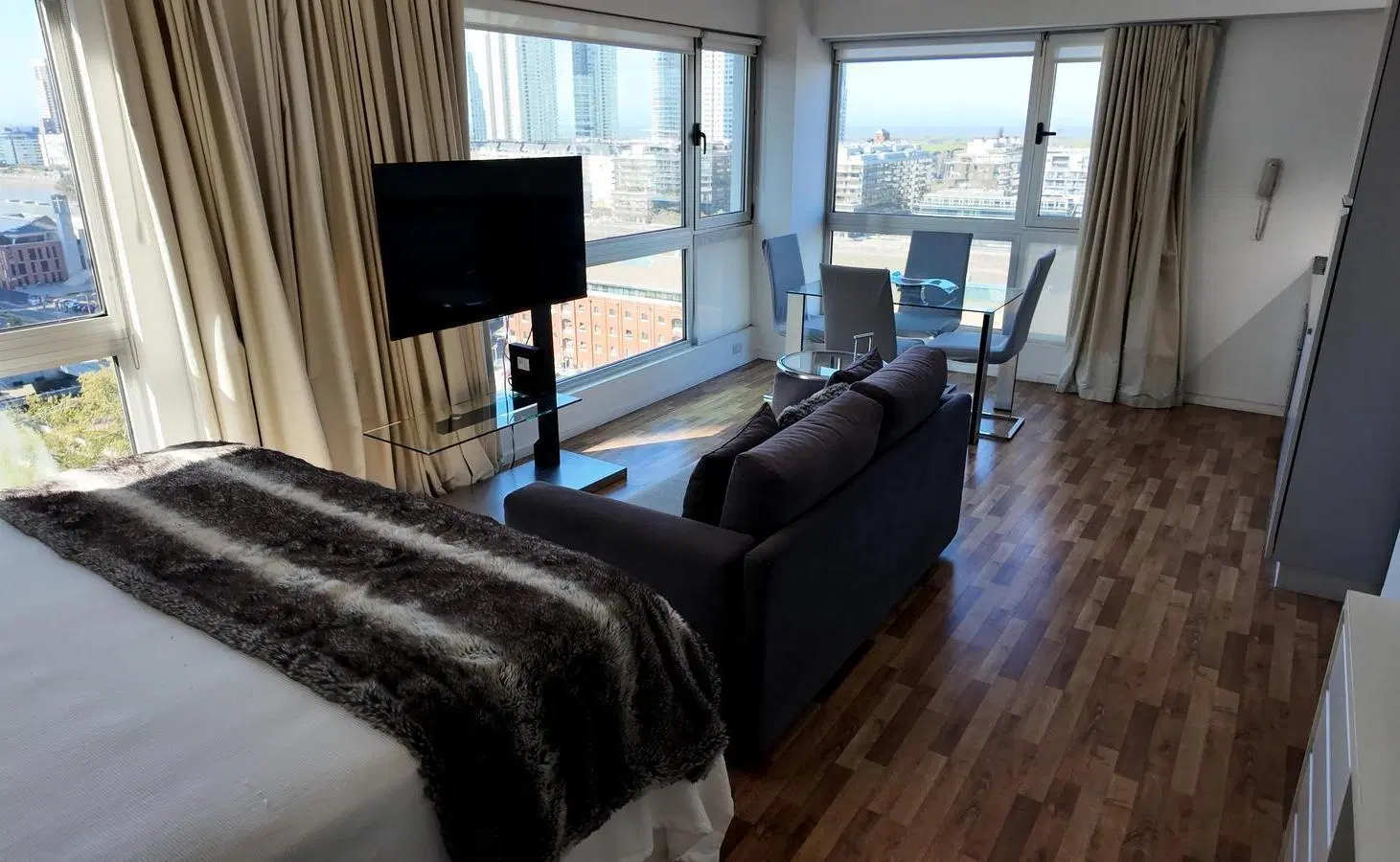 Departamento monoambiente en Venta Quartier Madero con cochera!!! Amenities!! 3