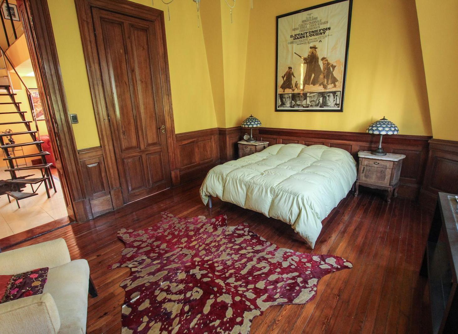 Departamento en Venta Semi piso de 4 ambientes más escritorio en San Nicolas