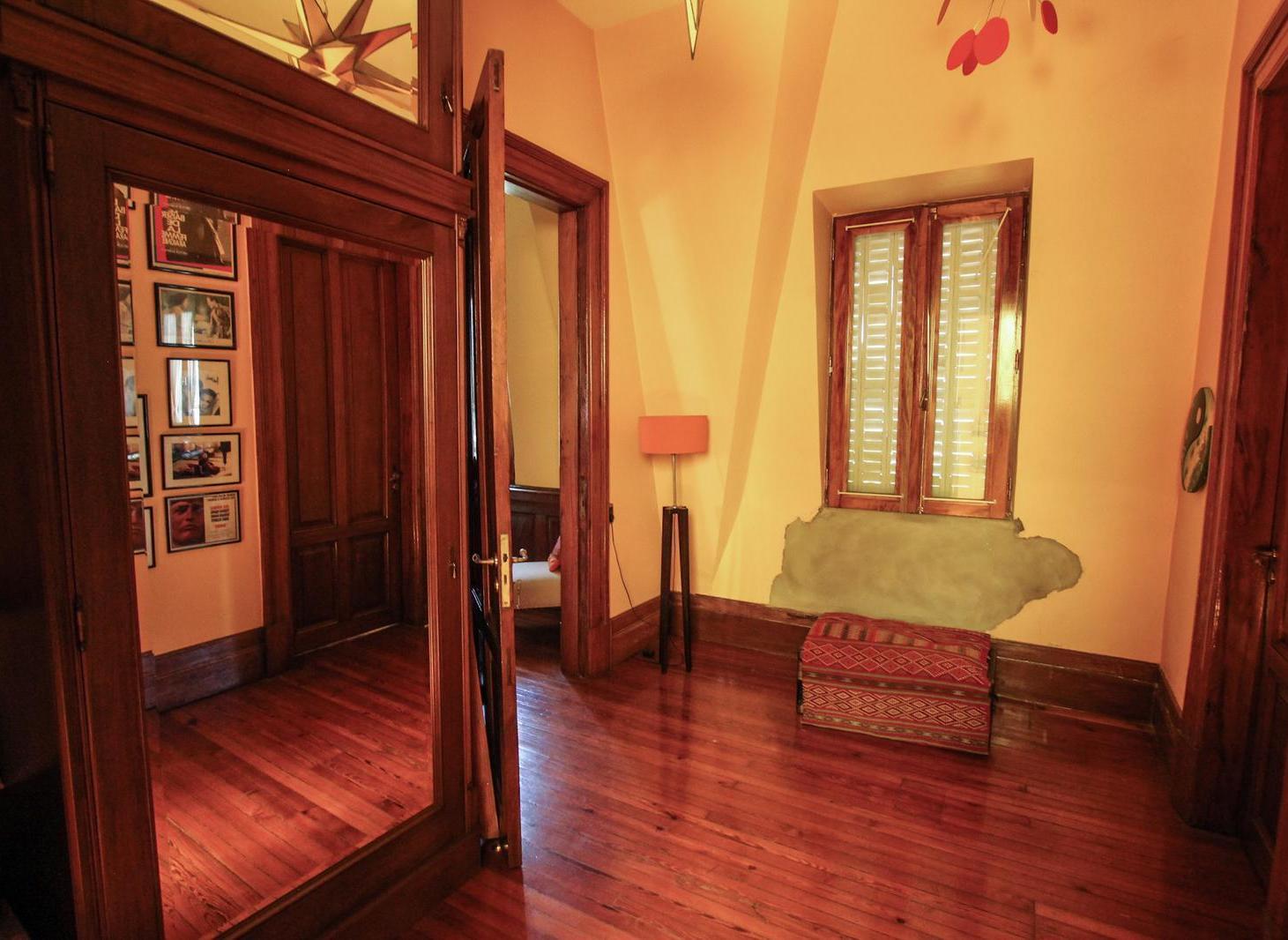 Departamento en Venta Semi piso de 4 ambientes más escritorio en San Nicolas