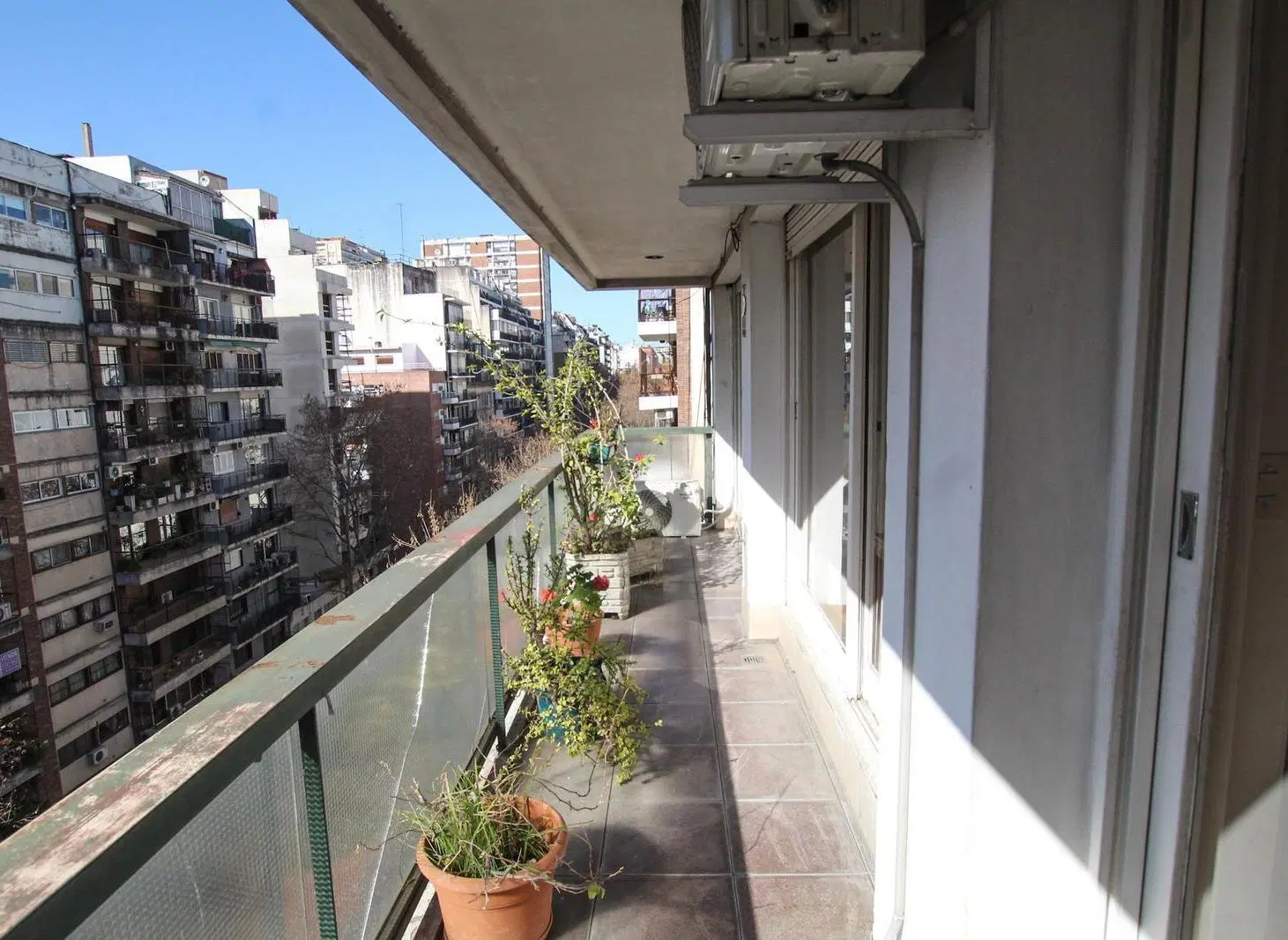 Departamento 3 ambientes, piso alto, cochera, baulera, palier privado en Palermo Soho, 2