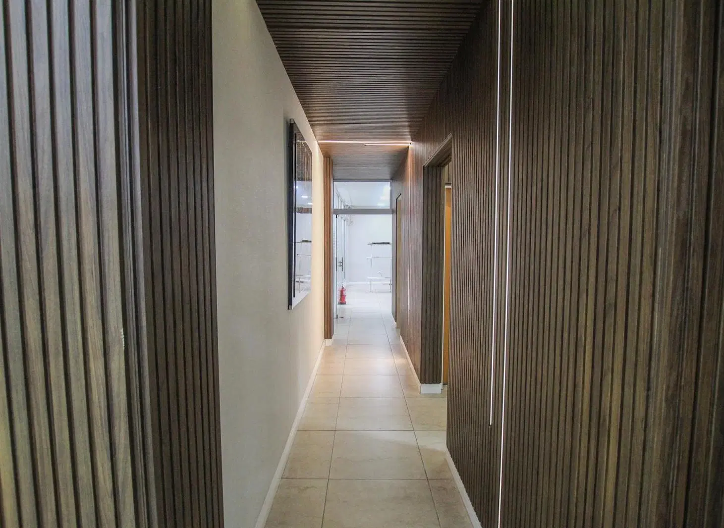Edificio Comercial en Venta de 2 Plantas   Azotea mas Local y Deposito en Parque Patricios!!! 2