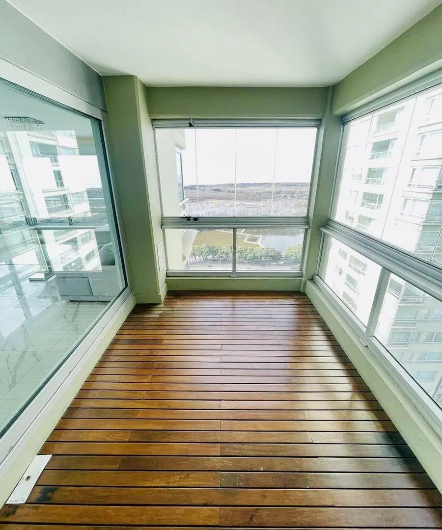 Departamento en Alquier Le Parc Puerto Madero 3 ambientes con Cochera , Amoblado! 2