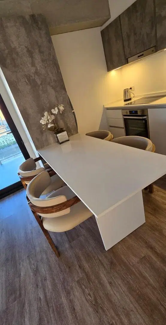 Departamento en Venta de 3 Ambientes Puerto Madero Amoblado con Cochera Piso 21 Quartier del Bajo 1
