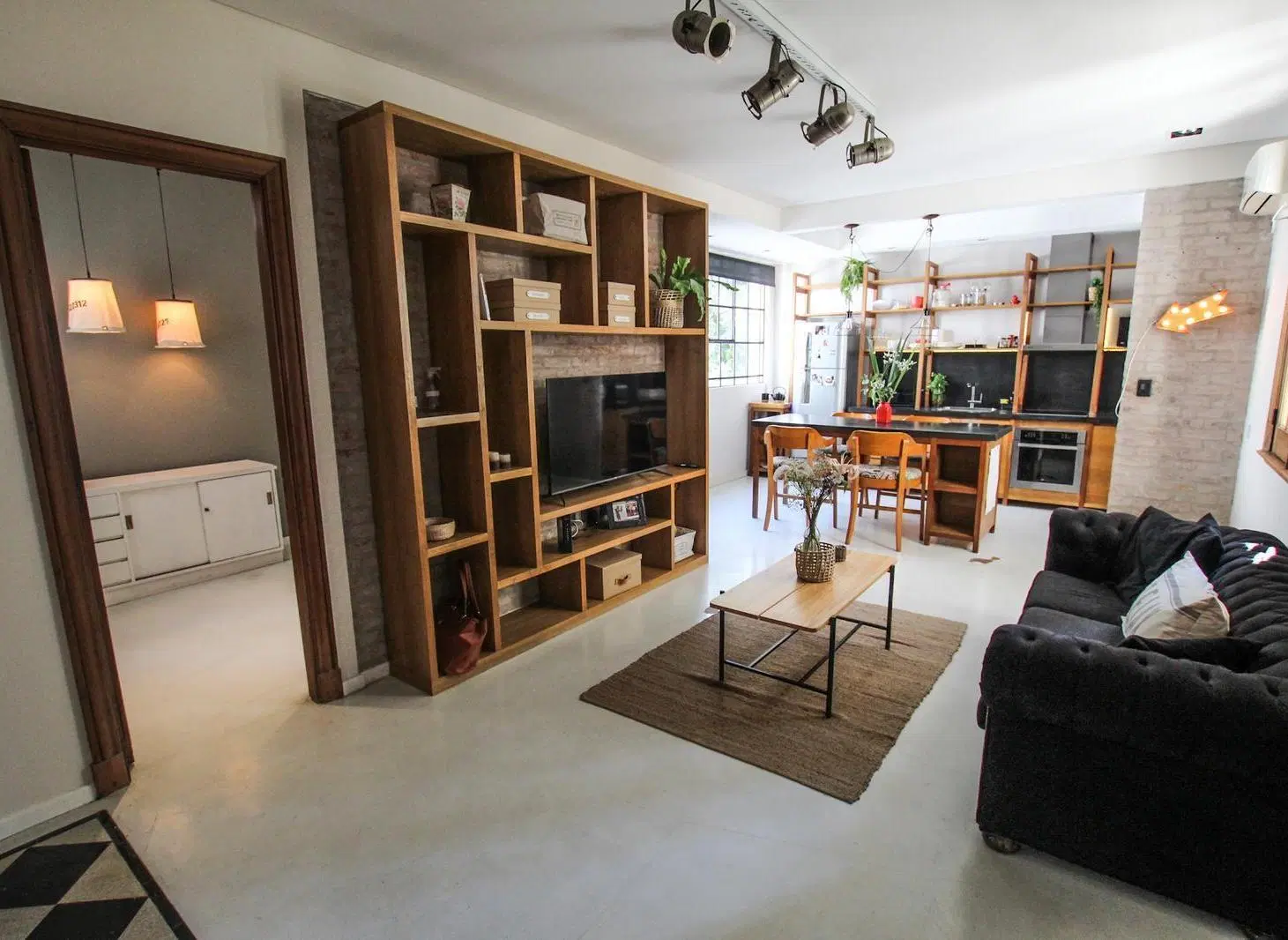 Departamento en venta 4 ambientes impecable estado apto crédito Monserrat/ San Telmo 2