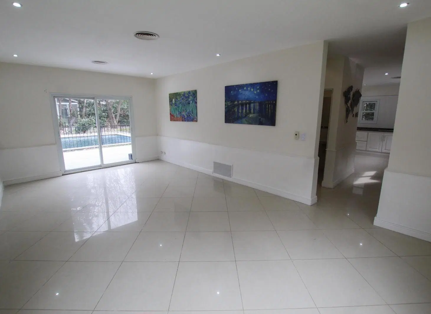 Casa en Alquiler de 4 ambientes en 2 plantas en Solar del Bosque Canning!!! con Piscina 8