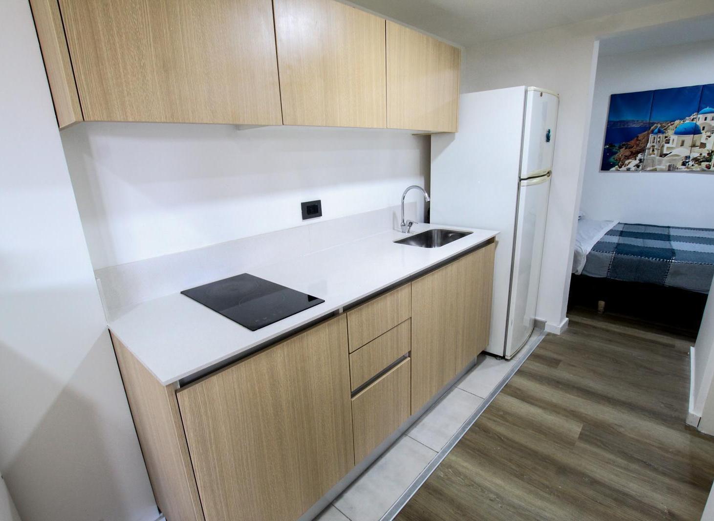 Foto de Departamento en Venta monoambiente Dividido en Agronomía , muy, imagen 2
