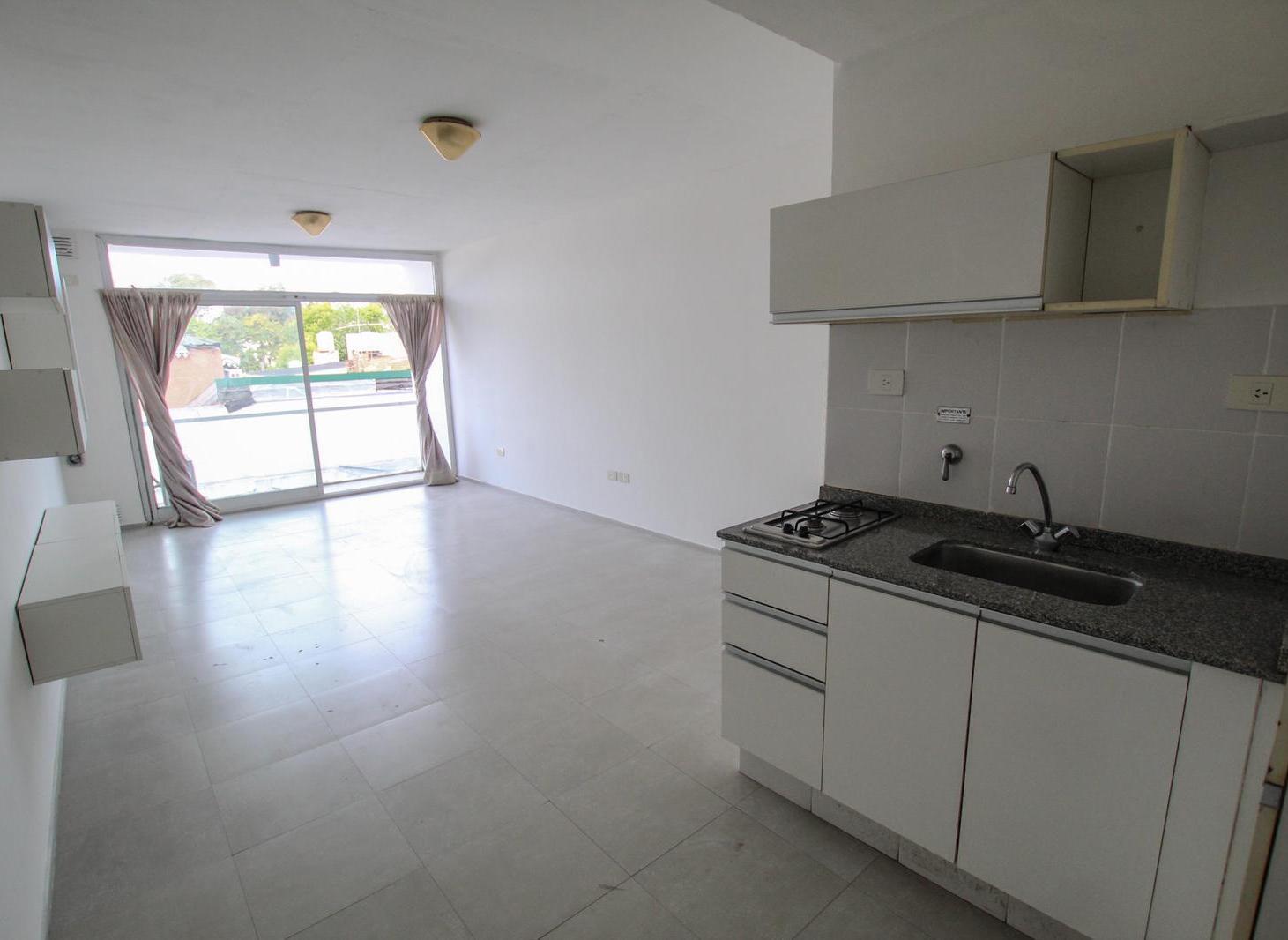 Foto de Monoambiente amplio , divisible con balcón en Agronomía, villa del, imagen 1
