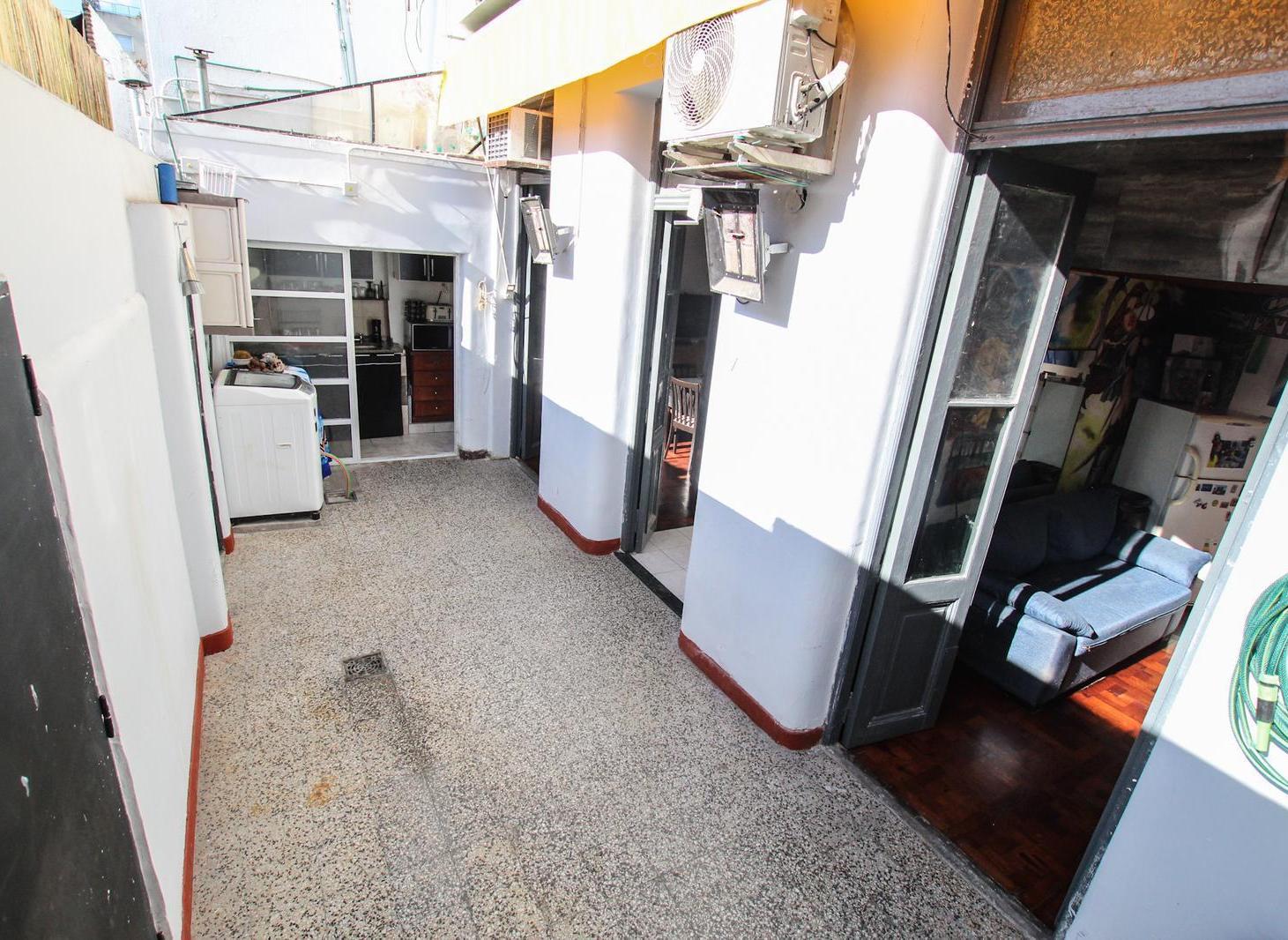Foto de PH en Venta de 3 ambientes c/escritorio Villa G.Mitre SIN EXPENSAS, imagen 3