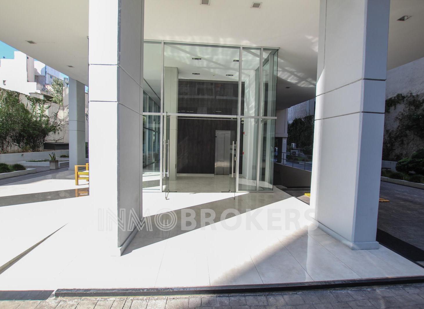 Foto de Venta Monoambiente en Monserrat con cochera, balcón, amenities, imagen 2
