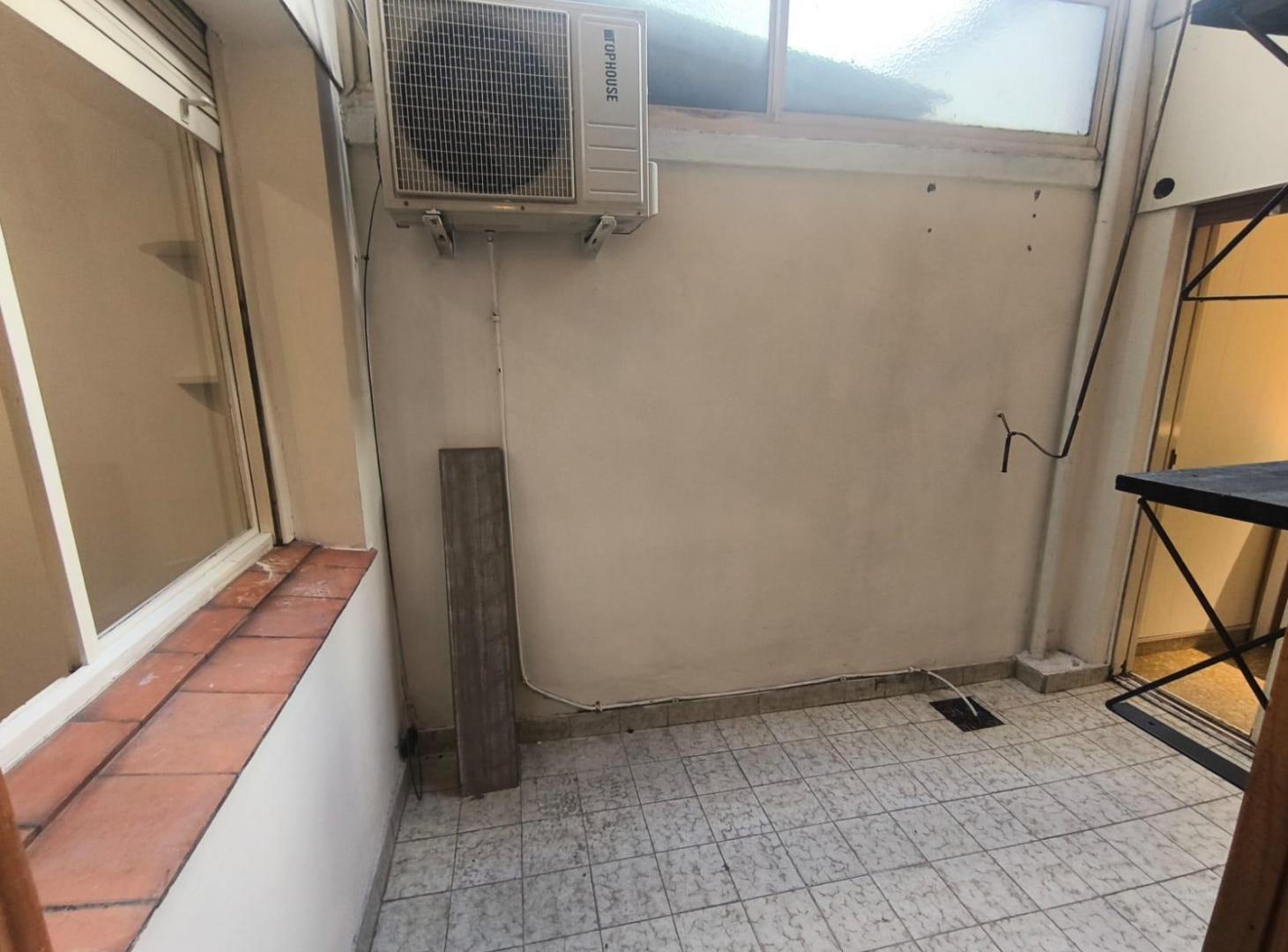 Foto de Departamento en Alquiler de 3 ambientes en Flores Norte luminoso con, imagen 5