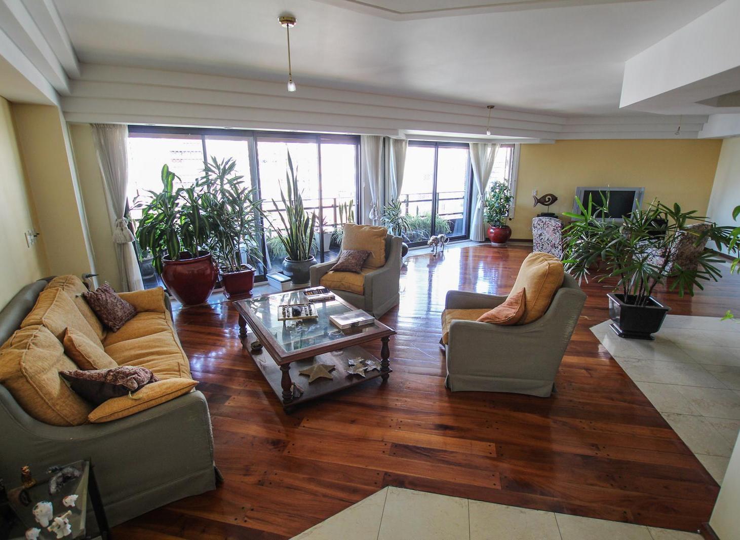 Foto de Venta en Palermo Chico Torre de 5 ambientes con dependencia cocheras y, imagen 4