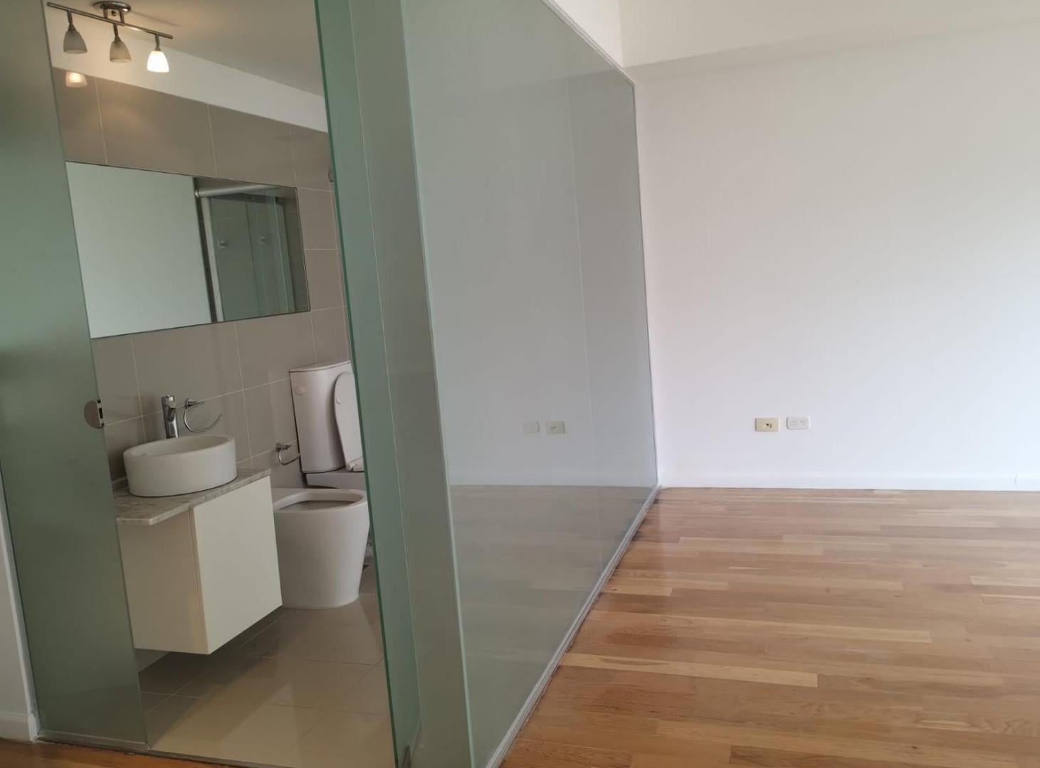 Foto de Oficina en Alquiler ,con cochera apto profesional en zencity Puerto, imagen 1