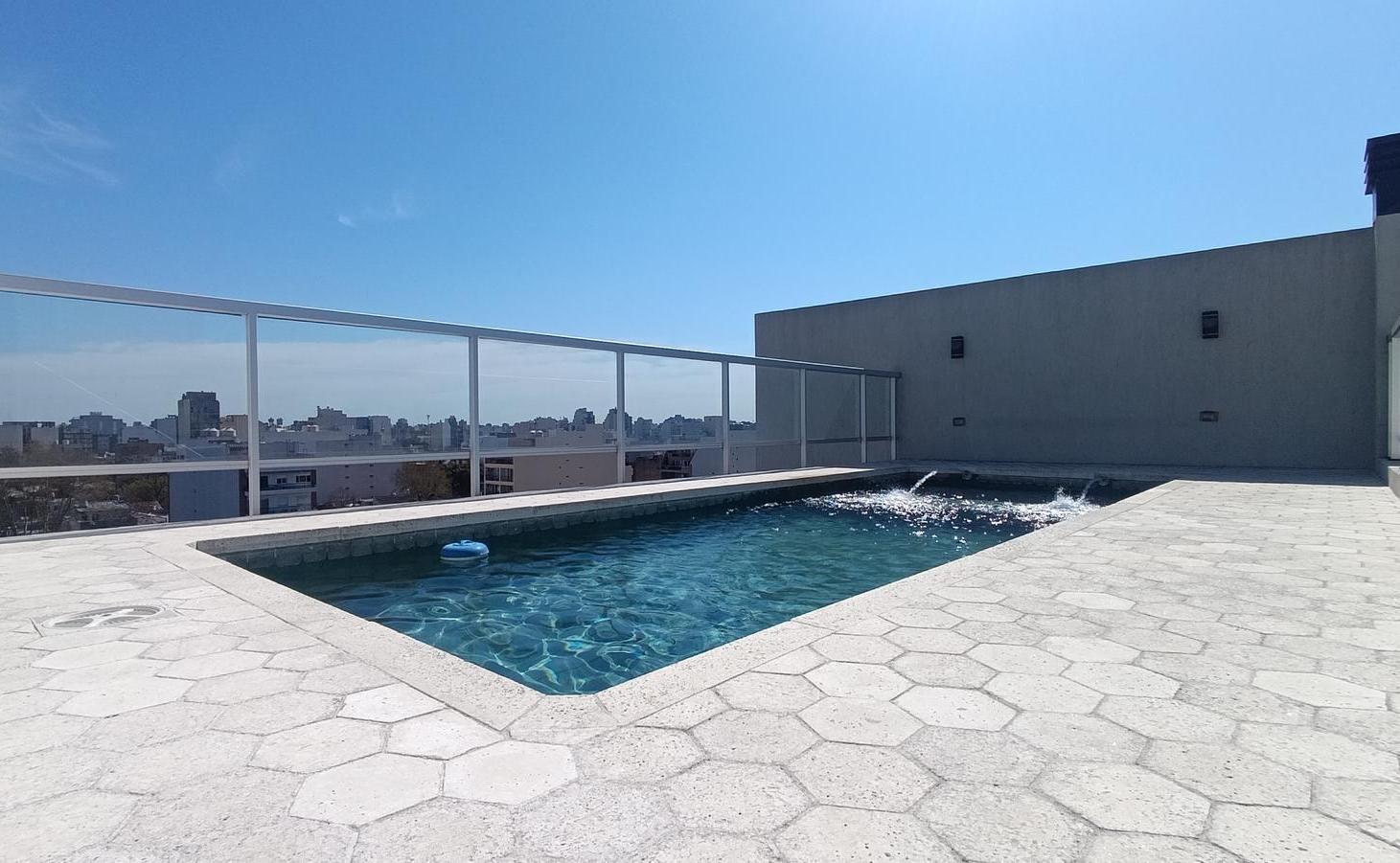 Foto de Departamento en Venta de 3 ambientes en Monte Castro con Cochera y, imagen 1