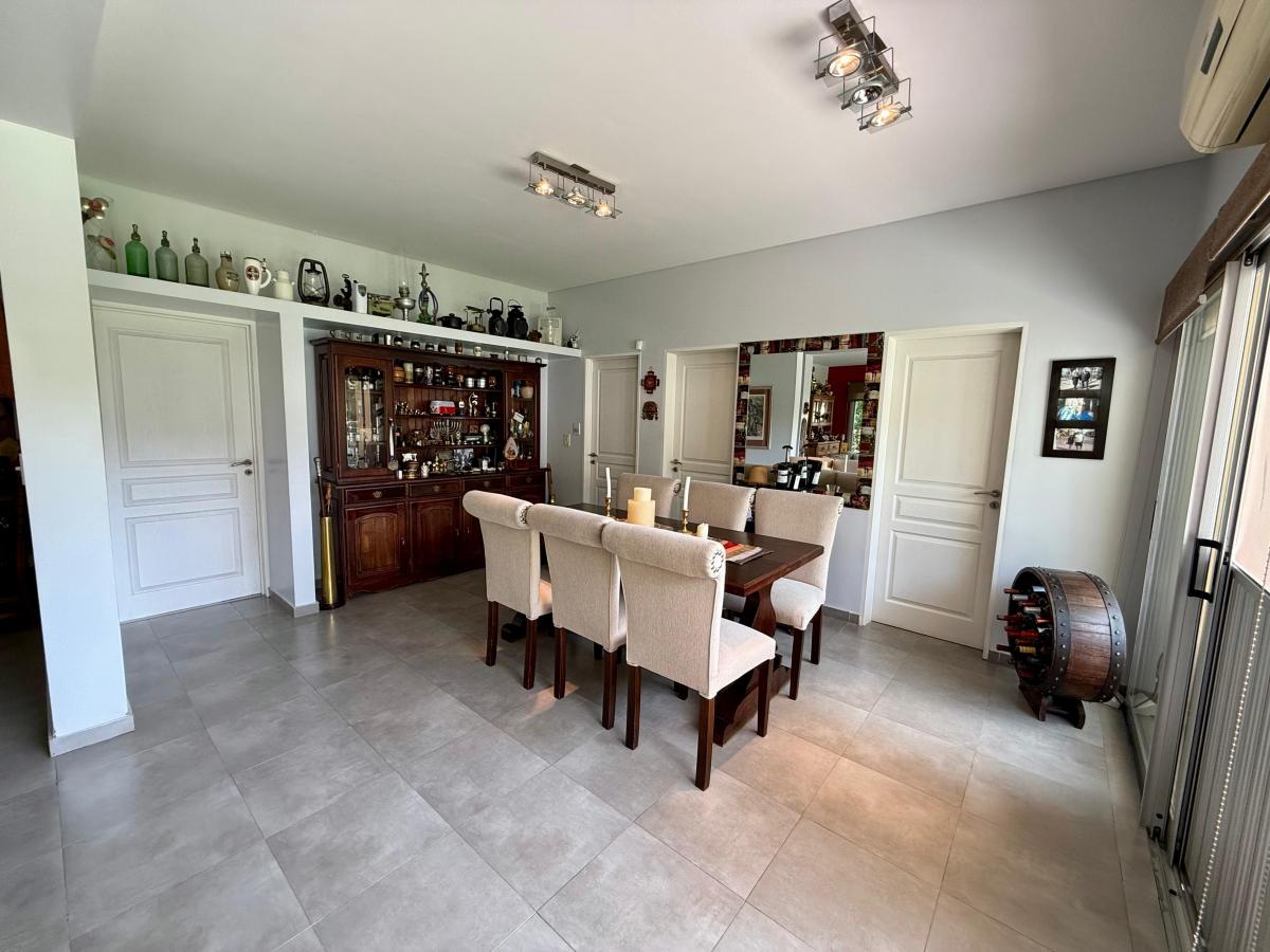 Imperdible Casa en Venta 6 Ambientes - Hudson en Barrio Las Acacias 5