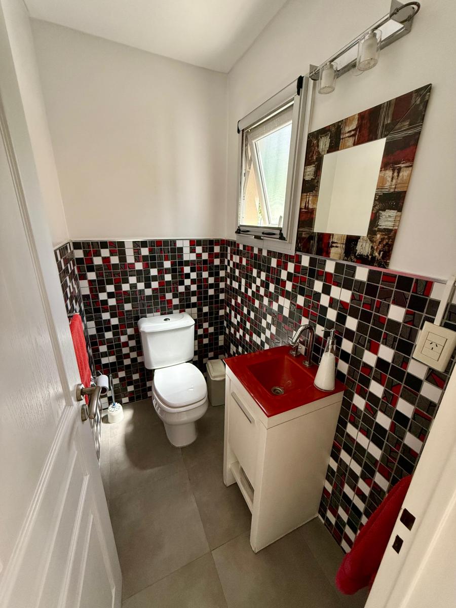 Imperdible Casa en Venta 6 Ambientes - Hudson en Barrio Las Acacias 3