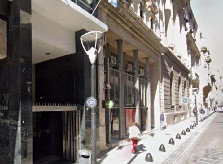 ALQUILER OFICINA COMERCIAL 277 Metros 4 Cocheras CENTRO