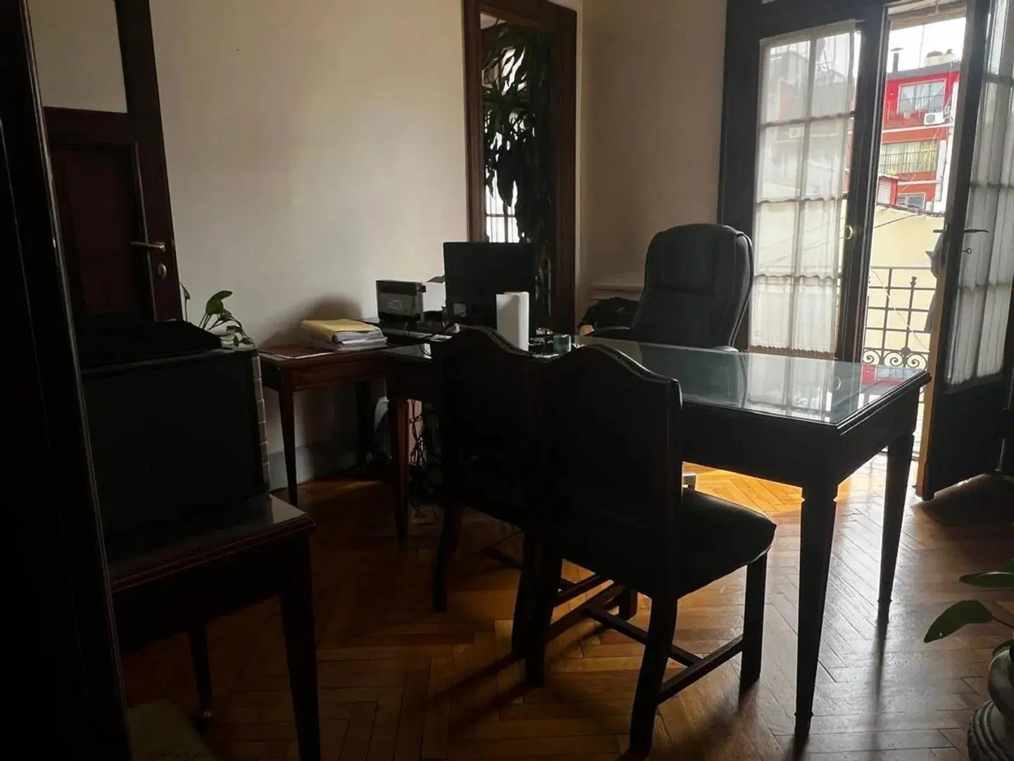 VENTA – DEPARTAMENTO DE 5 AMBIENTES CON ESTILO EN MONSERRAT 2