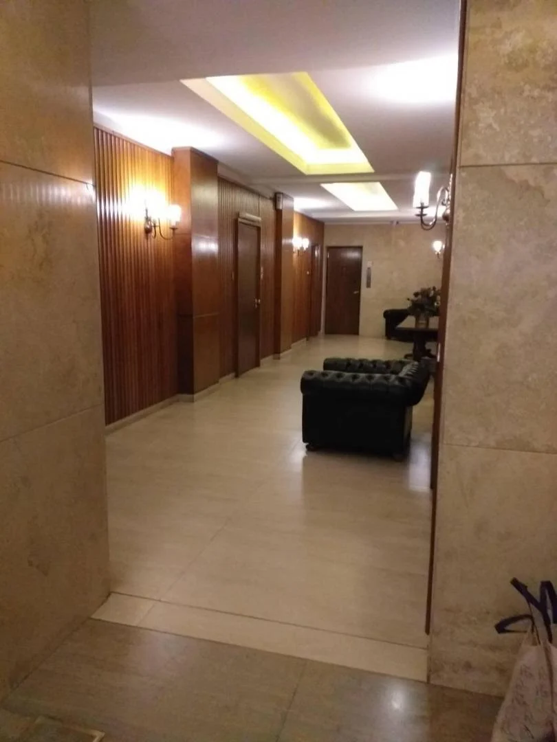 Alquiler – Departamento de Categoría 4 Ambientes Amoblado