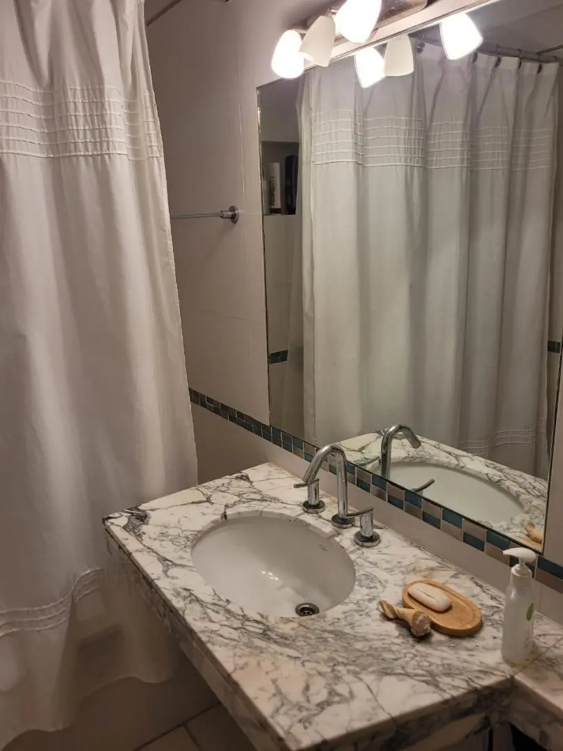 ALQUILER DEPARTAMENTO 3 AMBIENTES CON PATIO EN COLEGIALES 3