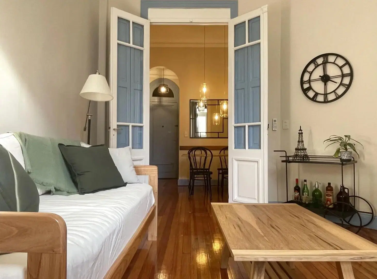 ALQUILER – DEPARTAMENTO 3 AMBIENTES AMOBLADO EN RETIRO 3