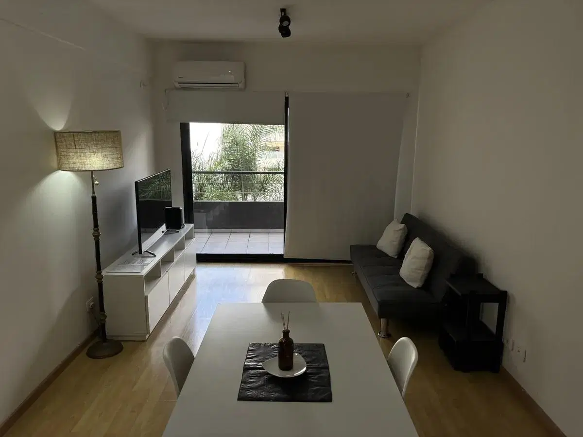 ALQUILER 2 AMBIENTES AMOBLADO CON PARRILLA Y PILETA | FLORES 4