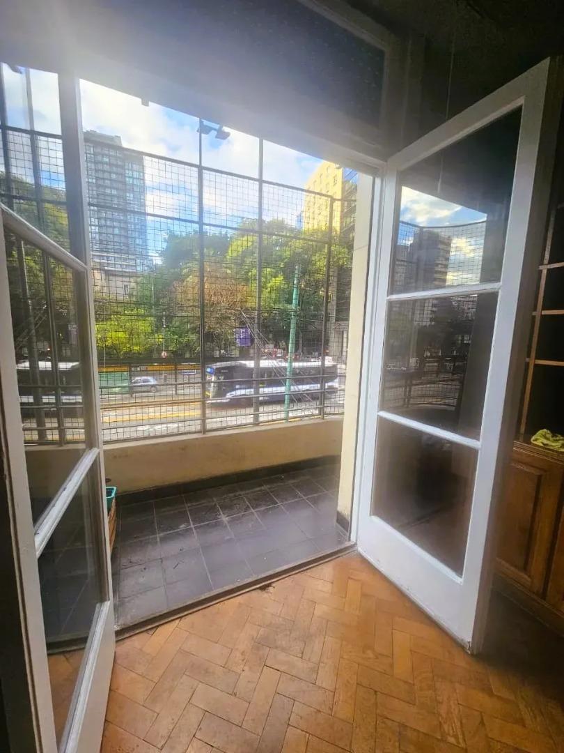 ALQUILER SEMIPISO 4 AMBIENTES CON BALCON EN COLEGIALES