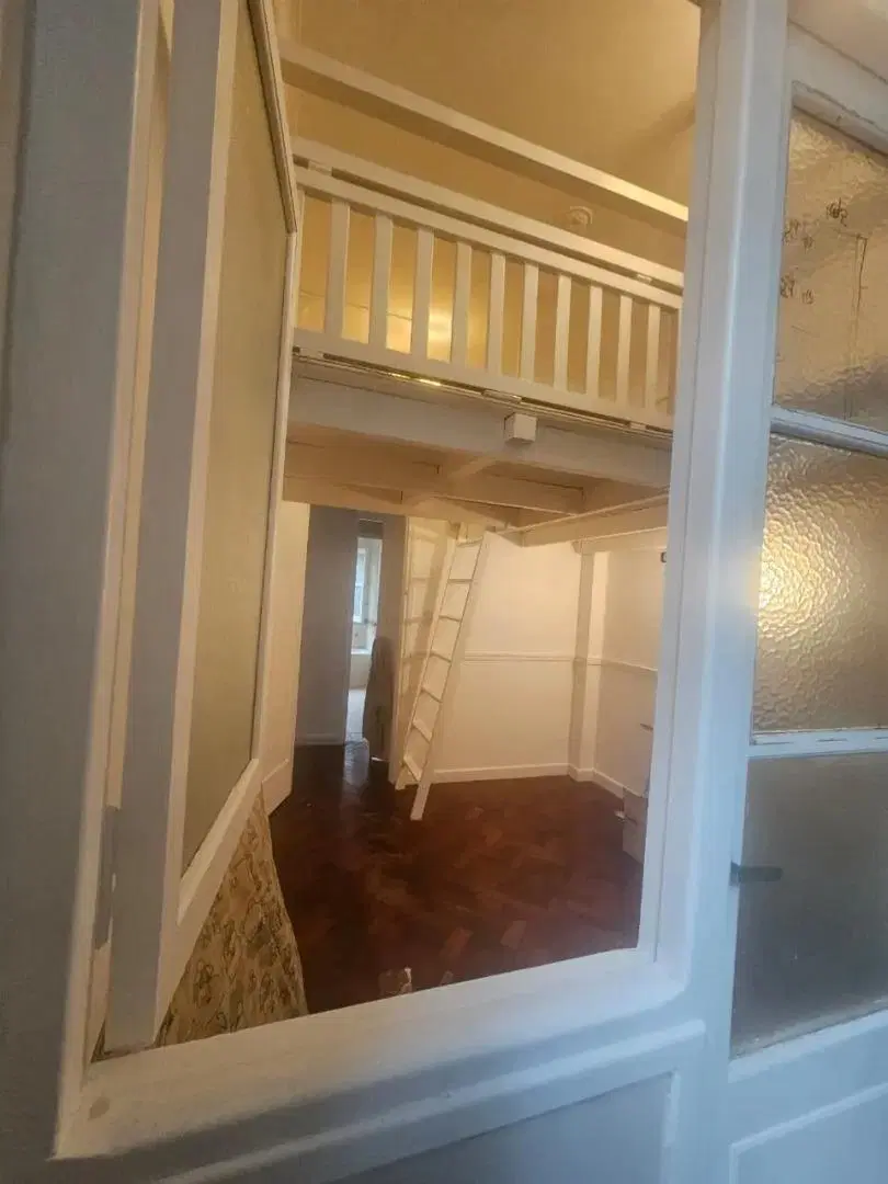 ALQUILER SEMIPISO 4 AMBIENTES CON BALCON EN COLEGIALES 4