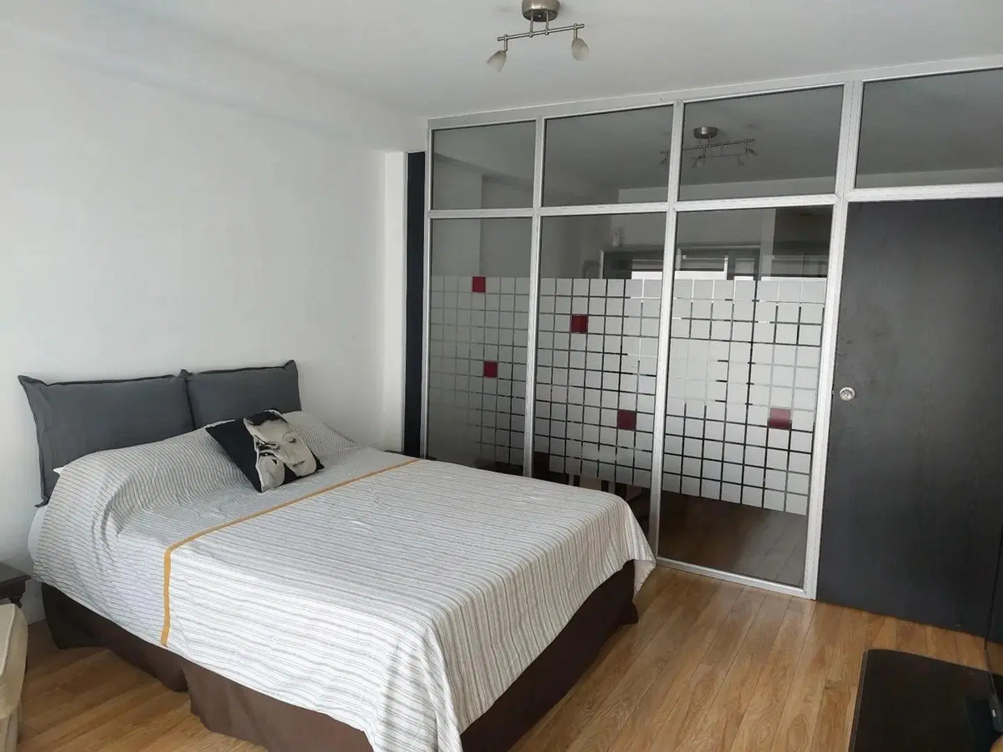 ALQUILER – DEPARTAMENTO 2 AMBIENTES AMOBLADO EN BALVANERA 3