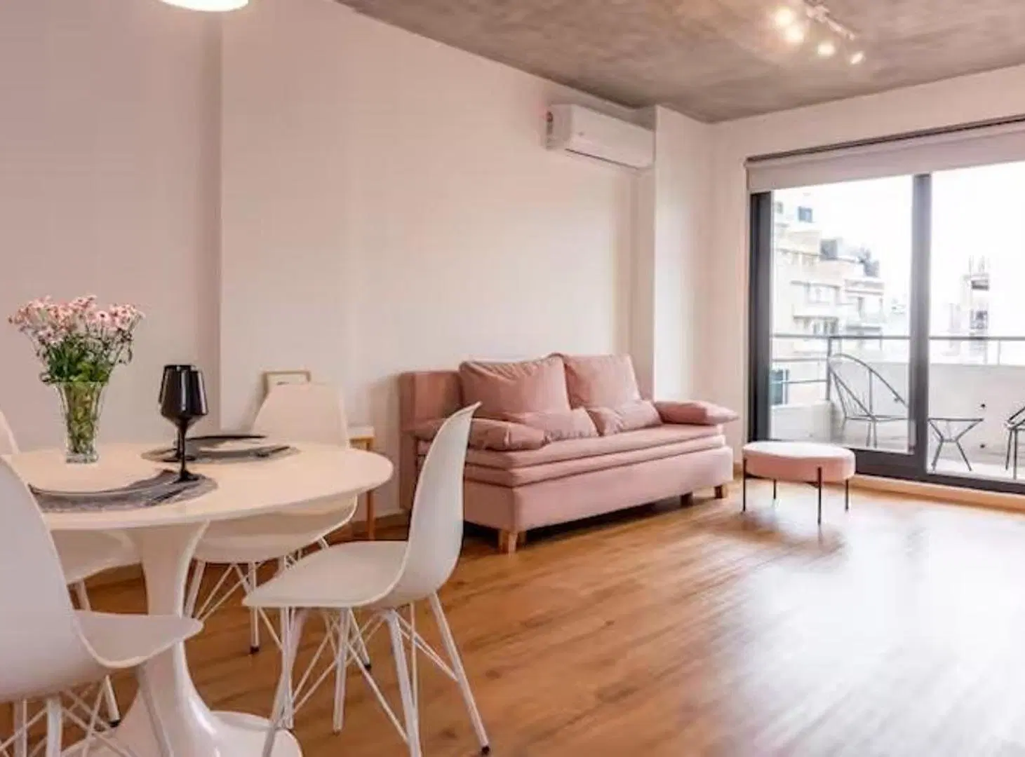 VENTA DPTO 2 AMBIENTES CON BALCON Y PARRILLA – PALERMO 3
