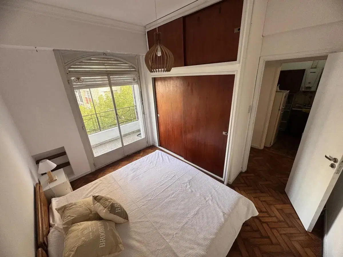 ALQUILER – 3 AMBIENTES AMOBLADO CON BALCON EN FLORES 3