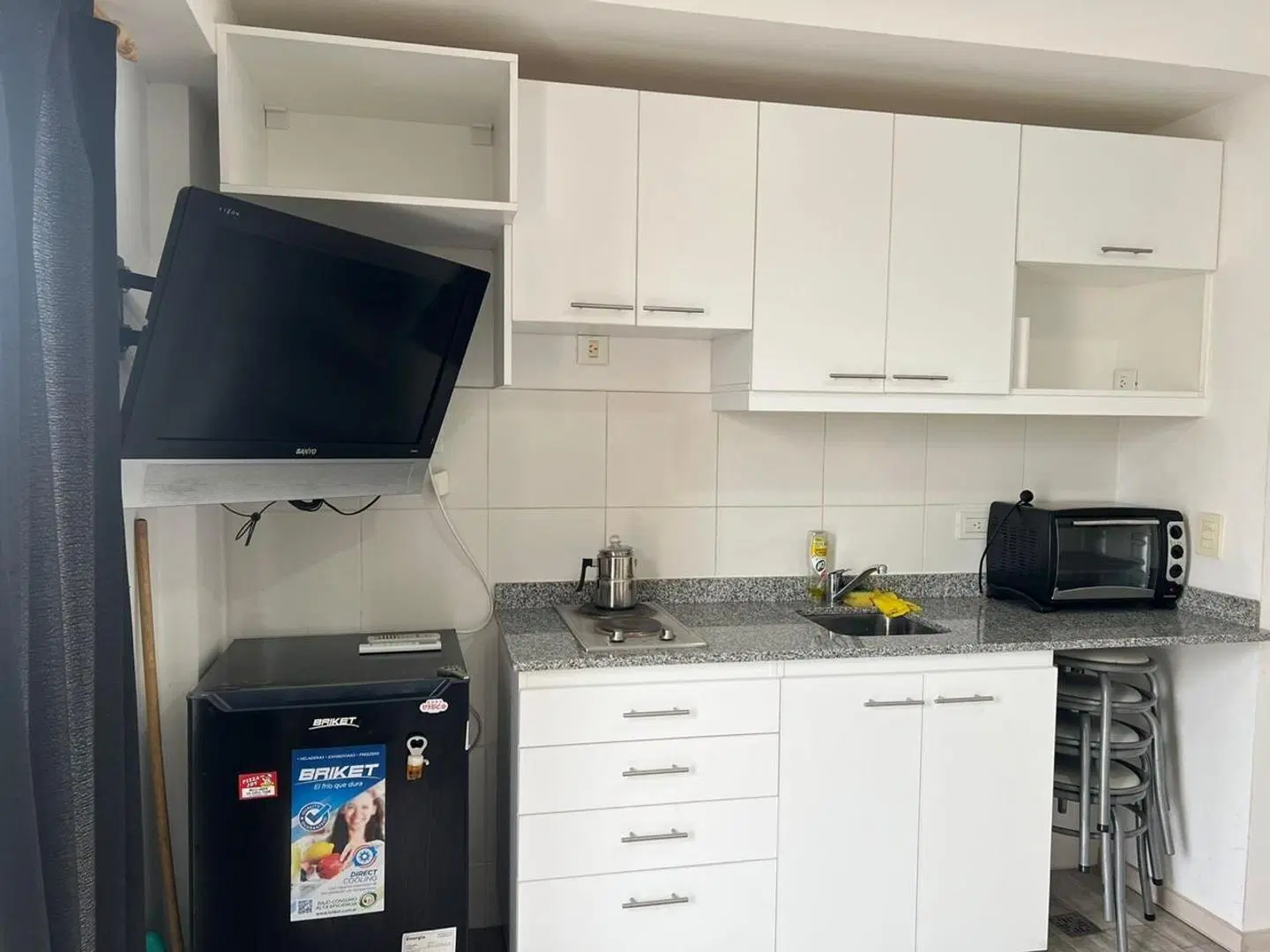 ALQUILER MONOAMBIENTE AMOBLADO CON AMENITIES / FLORES 3