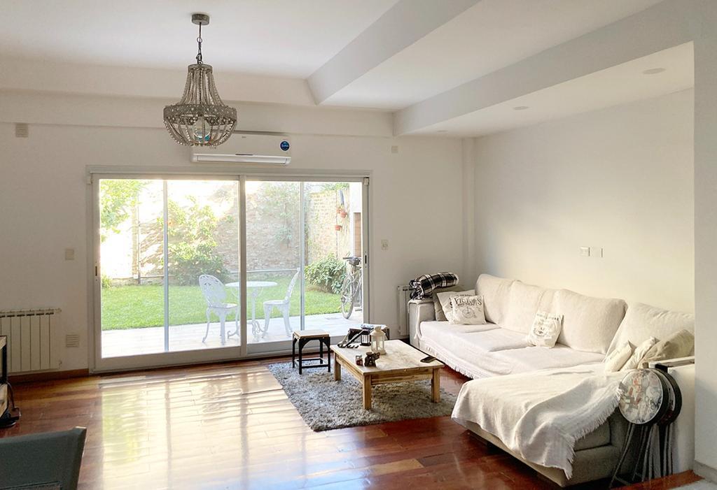 ALQUILER CASA AMOBLADA DE 4 AMBIENTES CON JARDÍN, PARRILLA Y TERRAZA – NÚÑEZ