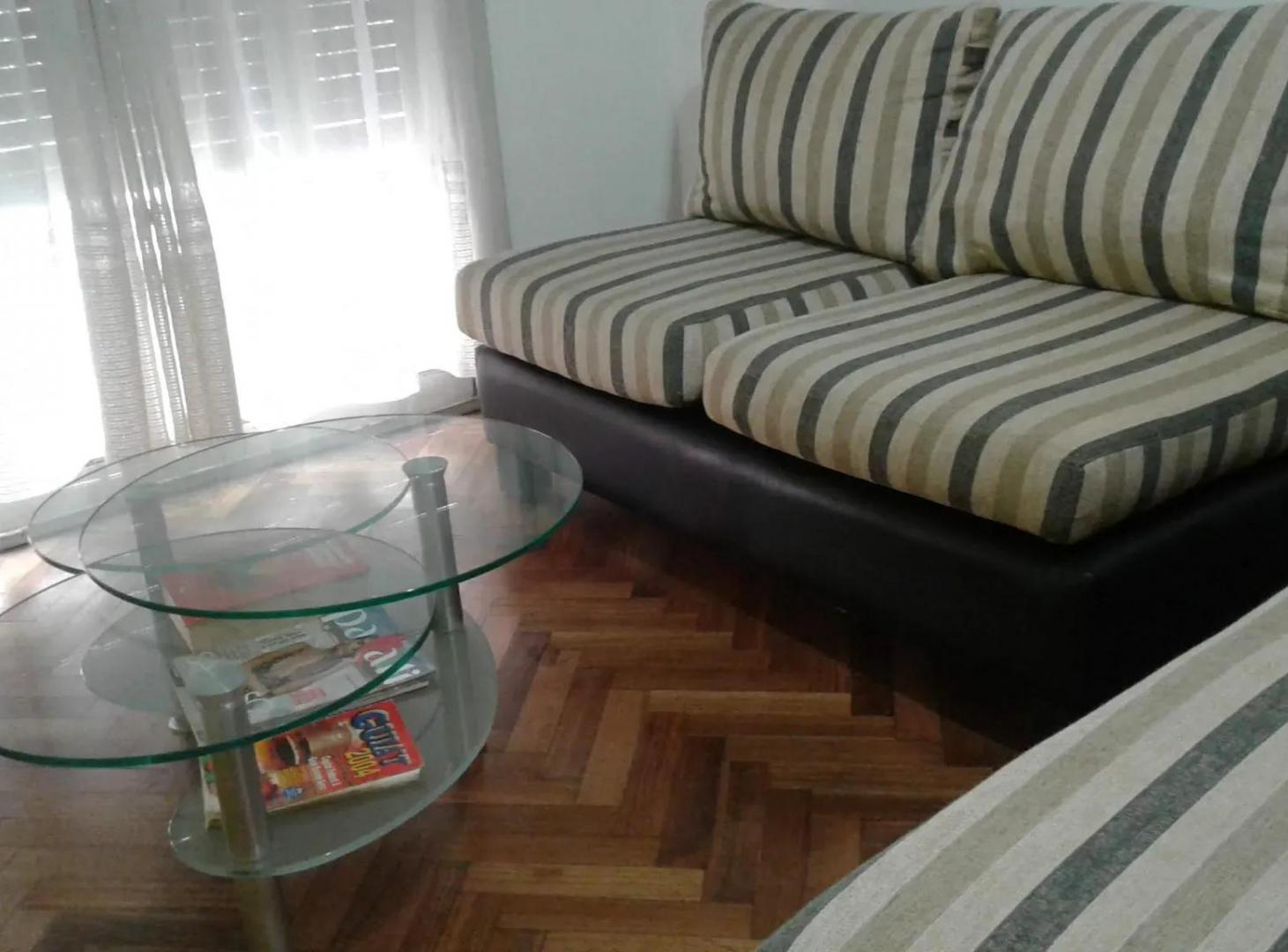 ALQUILER – DEPARTAMENTO 3 AMBIENTES AMOBLADO EN RECOLETA