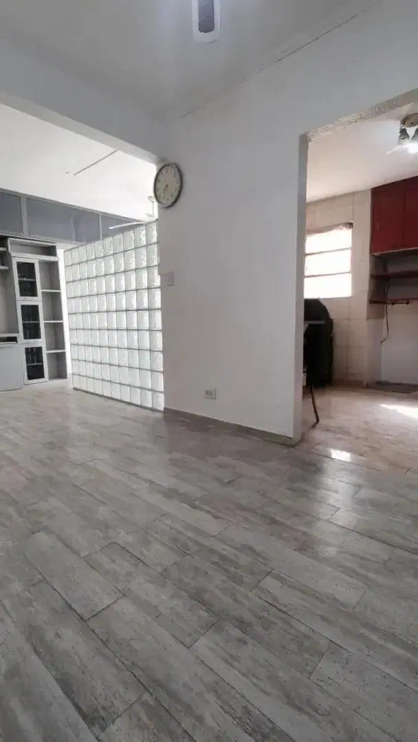 VENTA 2 AMBIENTES CON LAVADERO Y TERRAZA EN P. PATRICIOS 3