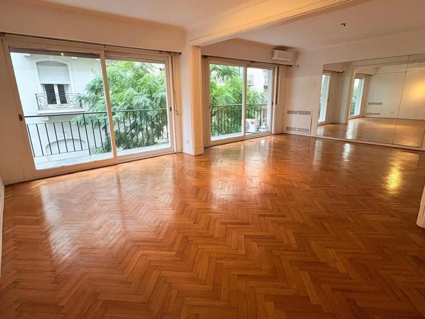 VENTA DEPARTAMENTO 5 AMBIENTES CON DEPENDENCIA – RECOLETA 4