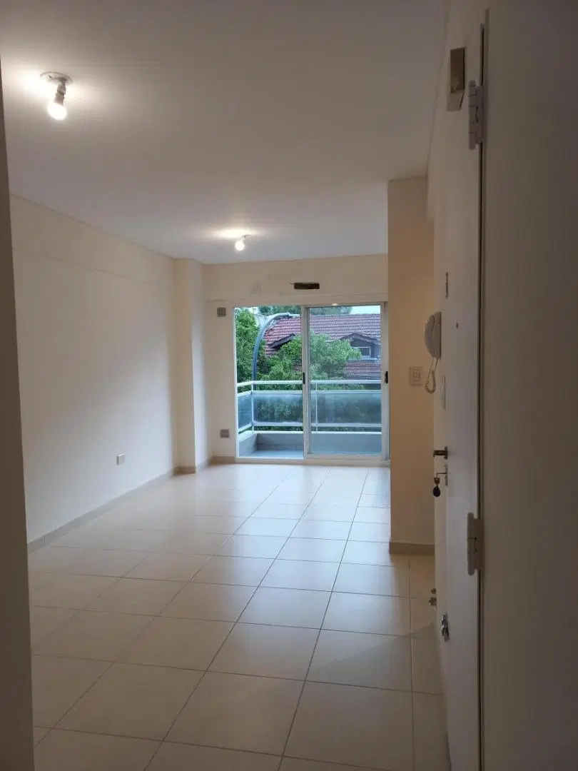 ALQUILER SEMIPISO 2 AMBIENTES CON BALCON, LAVADERO–CABALLITO 5