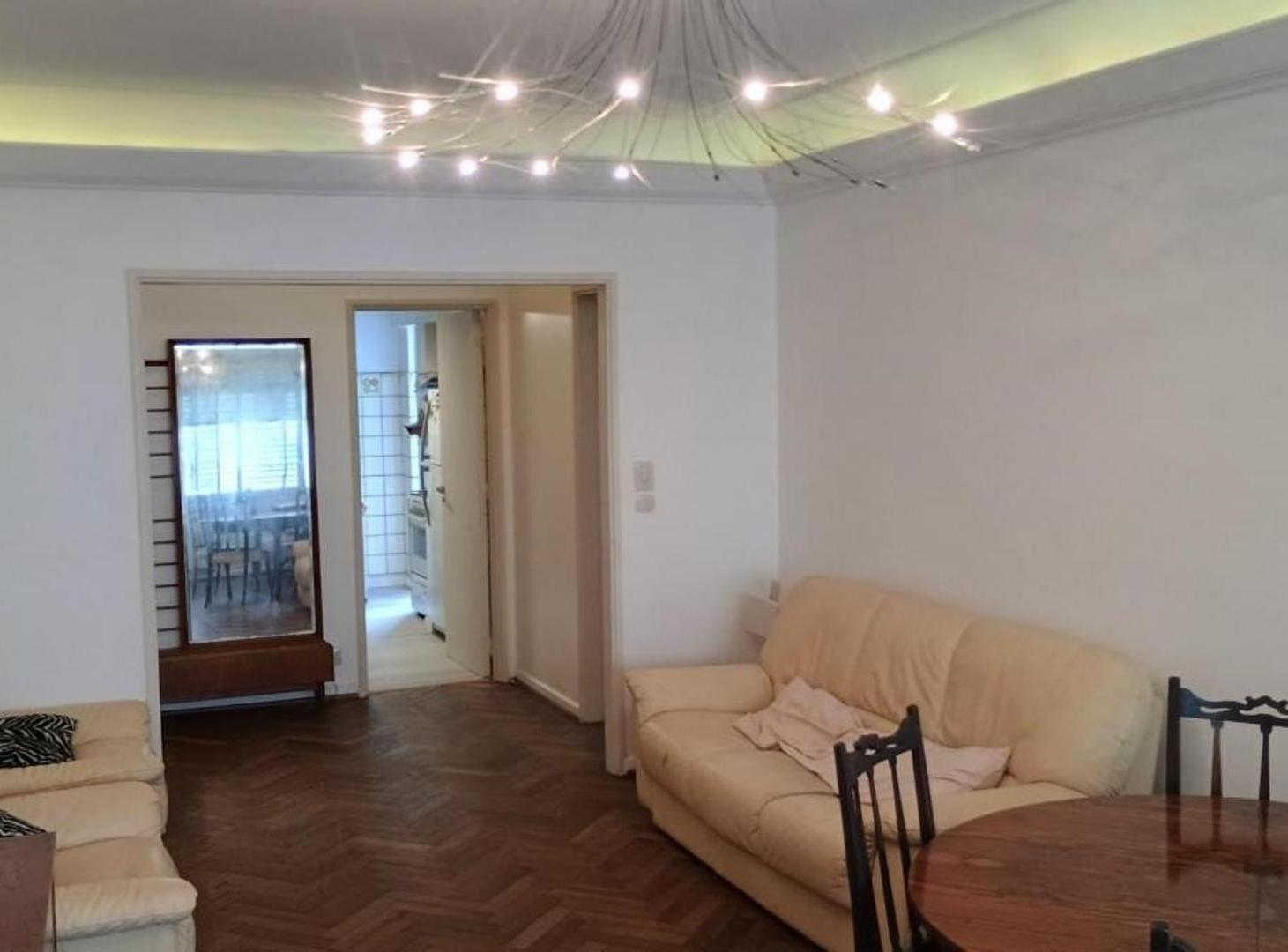 Foto de VENTA AMPLIO 3 AMB CON DEPENDENCIA Y BAULERA, imagen 1