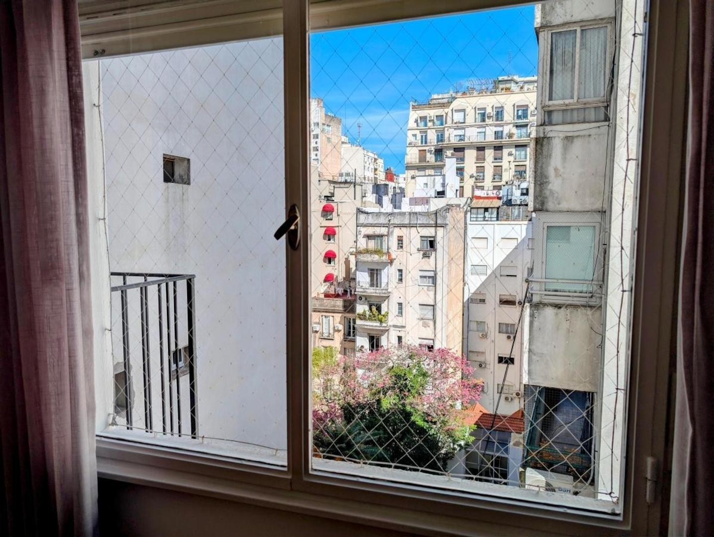 Foto de VENTA SEMIPISO 4 AMBIENTES CON COCHERA – RECOLETA, imagen 3
