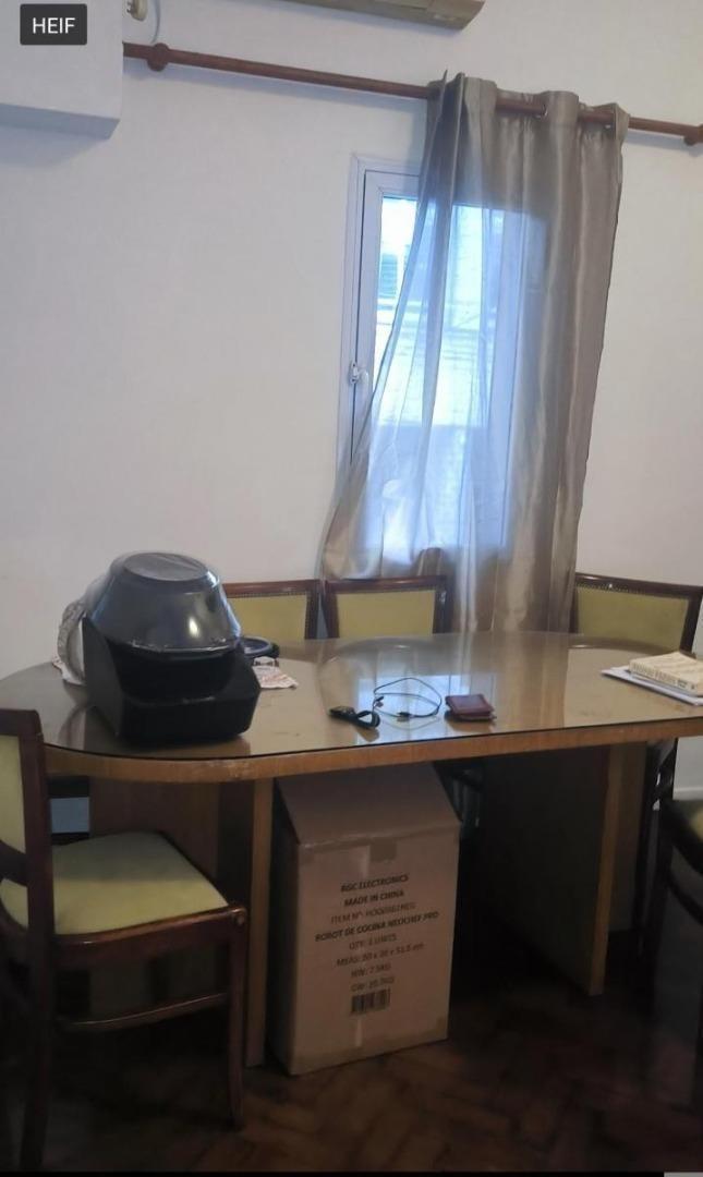 Foto de VENTA DEPARTAMENTO 4 AMB CON BALCON 1PISO POR ESCALERA, imagen 4