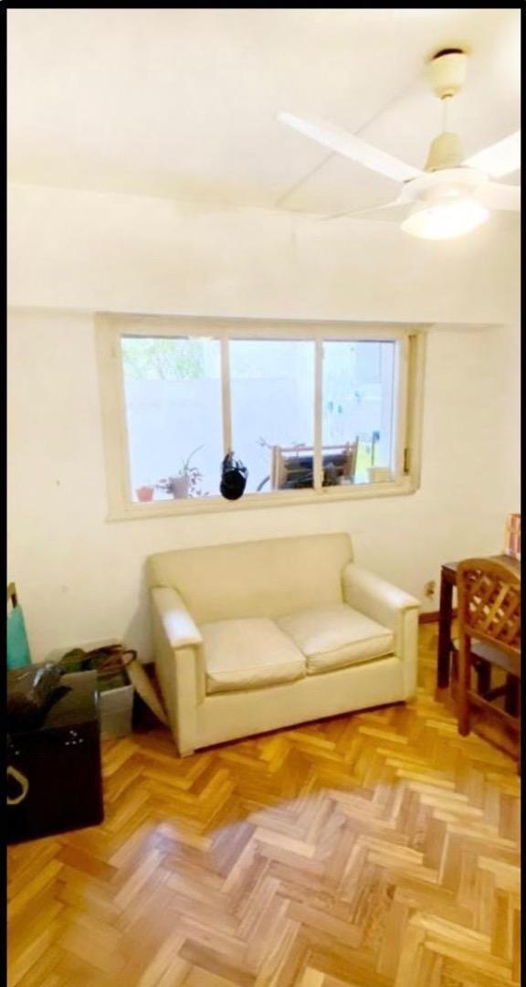 Foto de VENTA 3 AMBIENTES AMOBLADO CON PATIO Y BALCON EN MONSERRAT, imagen 3