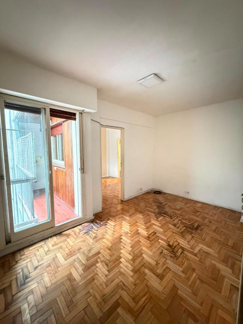 Foto de DEPARTAMENTO 2 AMBIENTES EN VENTA ALMAGRO OPORTUNIDAD, imagen 2
