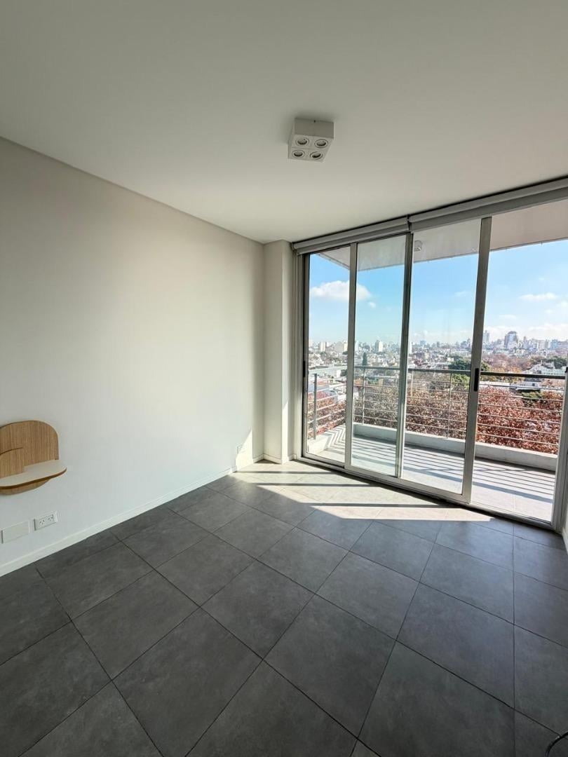 Foto de VENTA 3 AMBIENTES COCHERA Y BALCON VILLA URQUIZA, imagen 3