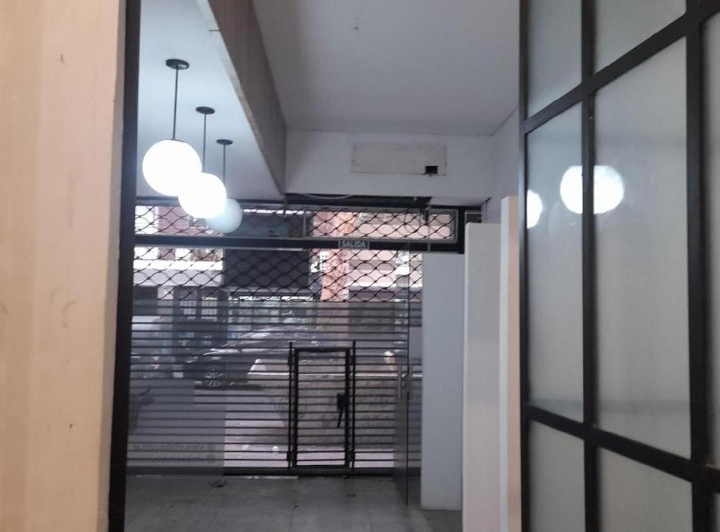 Foto de local en alquiler apto todo rubro /recoleta, imagen 4