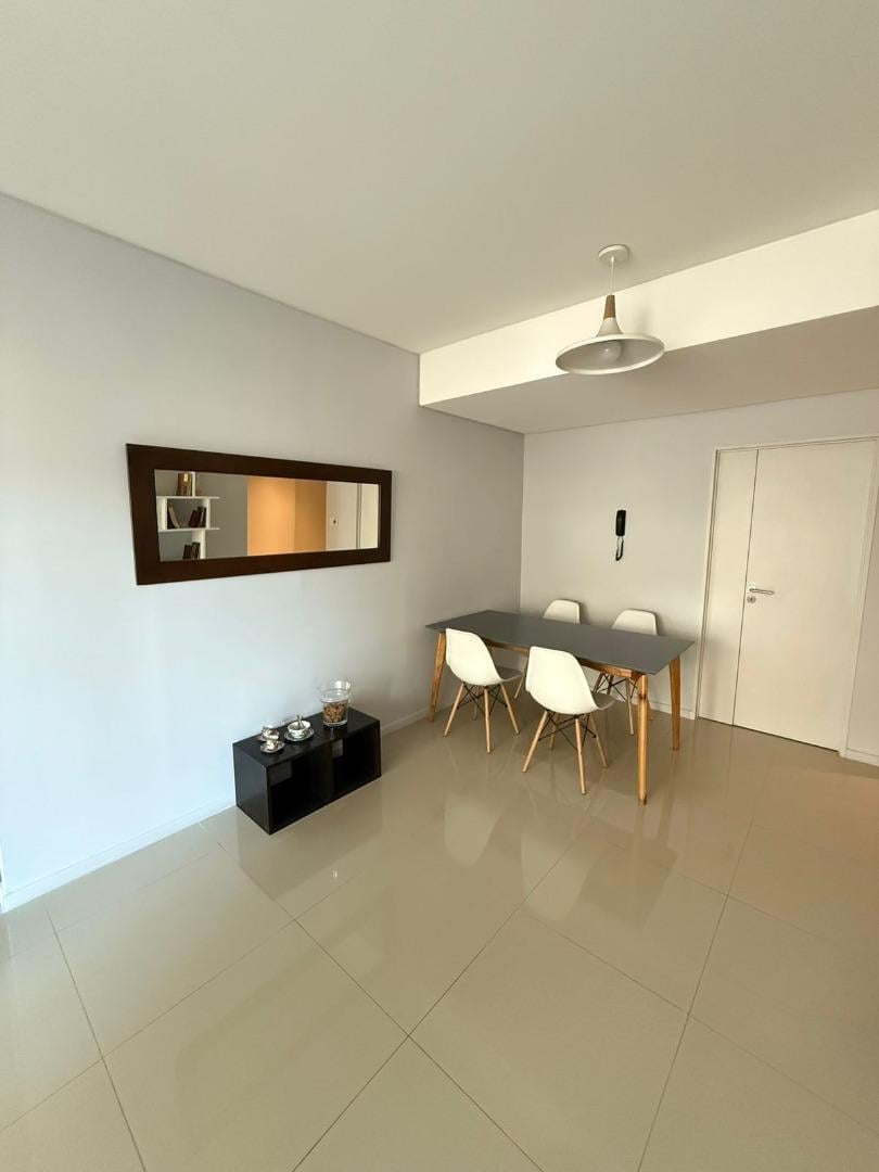 Foto de alquiler departamento 3 amb amoblado con balcon y cochera, imagen 2