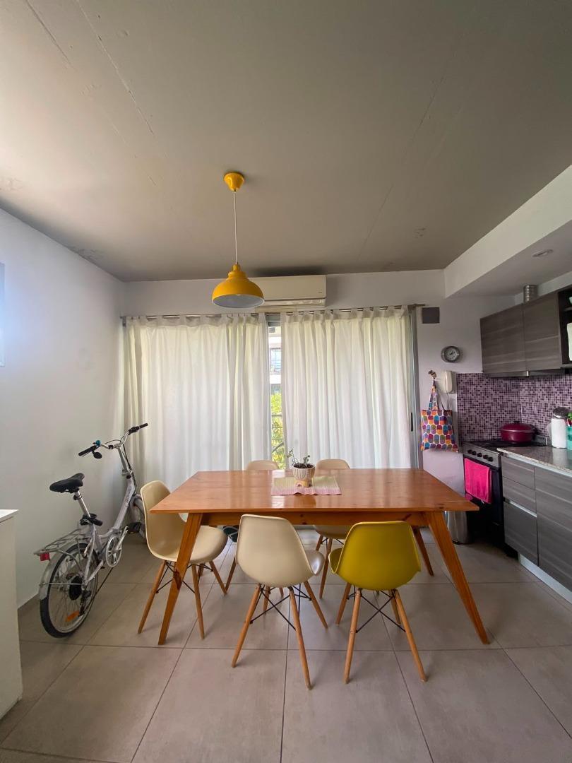Foto de DEPARTAMENTO 2 AMBIENTES EN ALQUILER AMOBLADO, imagen 1