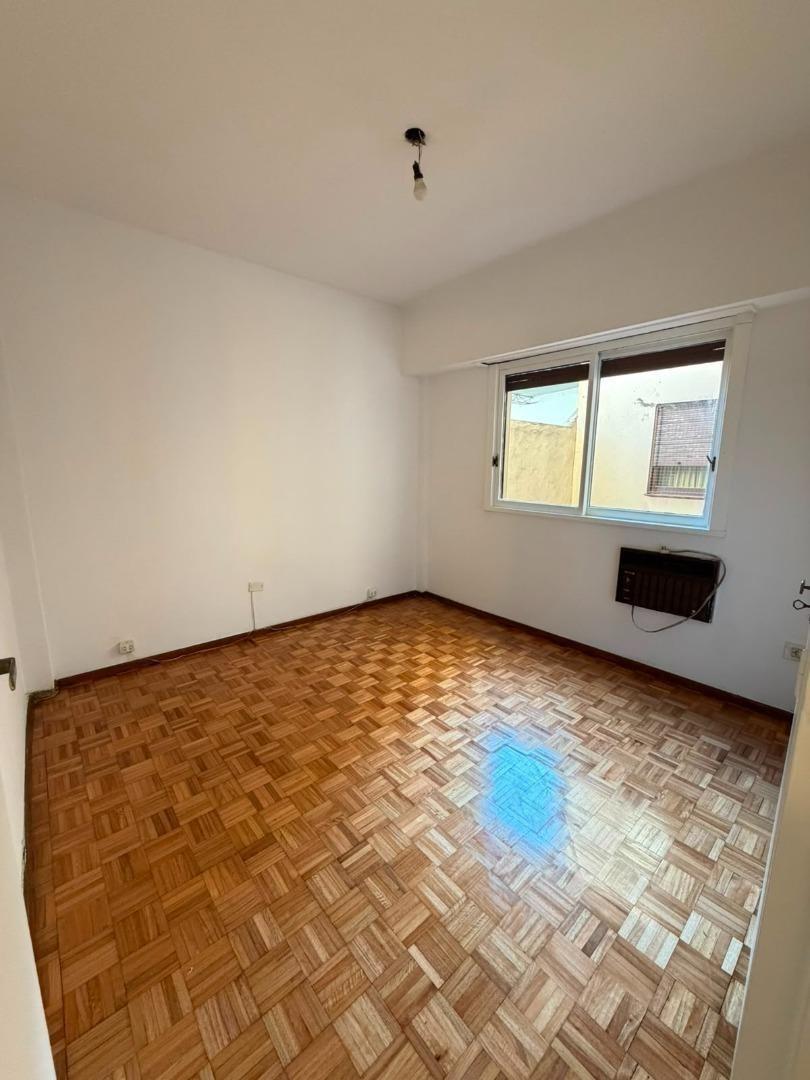 Foto de venta 3 ambientes con cochera y lavadero en belgrano, imagen 2