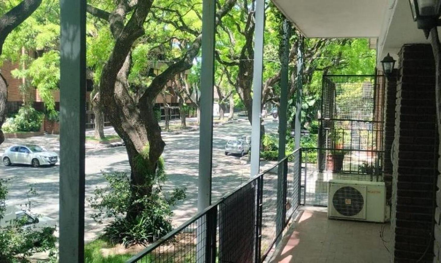 Foto de venta semipiso 5 ambientes con 2 cocheras, imagen 1