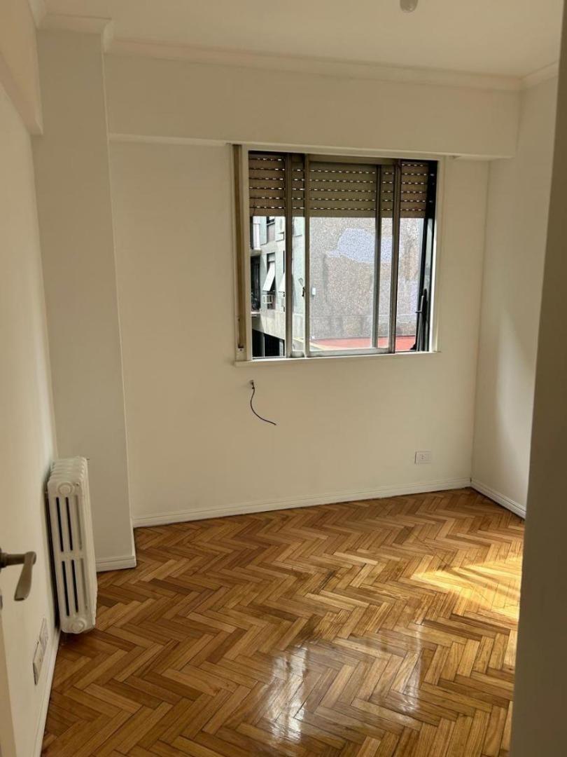 Foto de VENTA DEPARTAMENTO 4 AMBIENTES CON BALCON Y COCHERA– LA BOCA, imagen 2